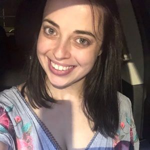 Meet your Posher, Beth